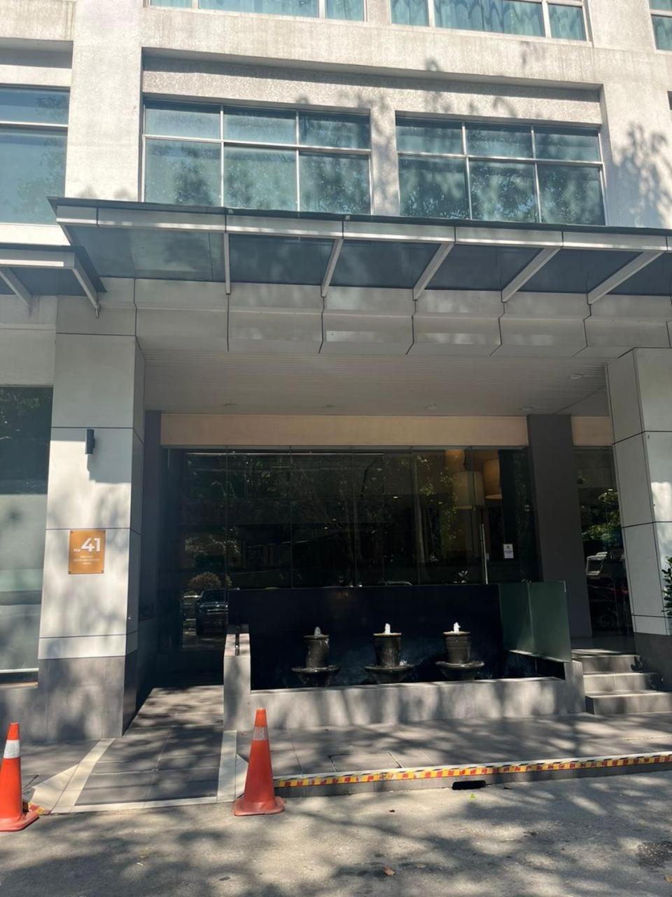 Mersuites City Center Kota Kinabalu By Trh Esterno foto